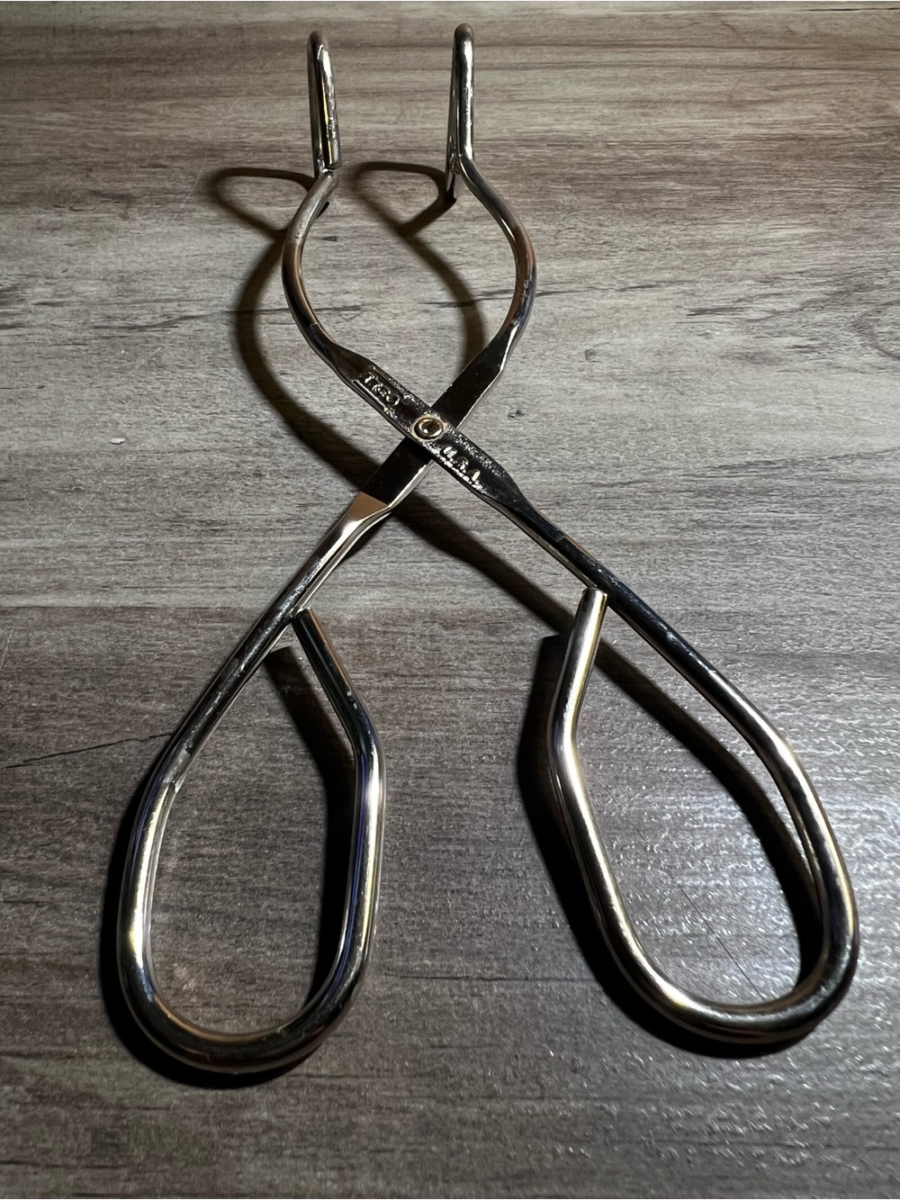 Vintage Ekco USA Ice or Hot Dog Metal Grabbers - kitchen tongs